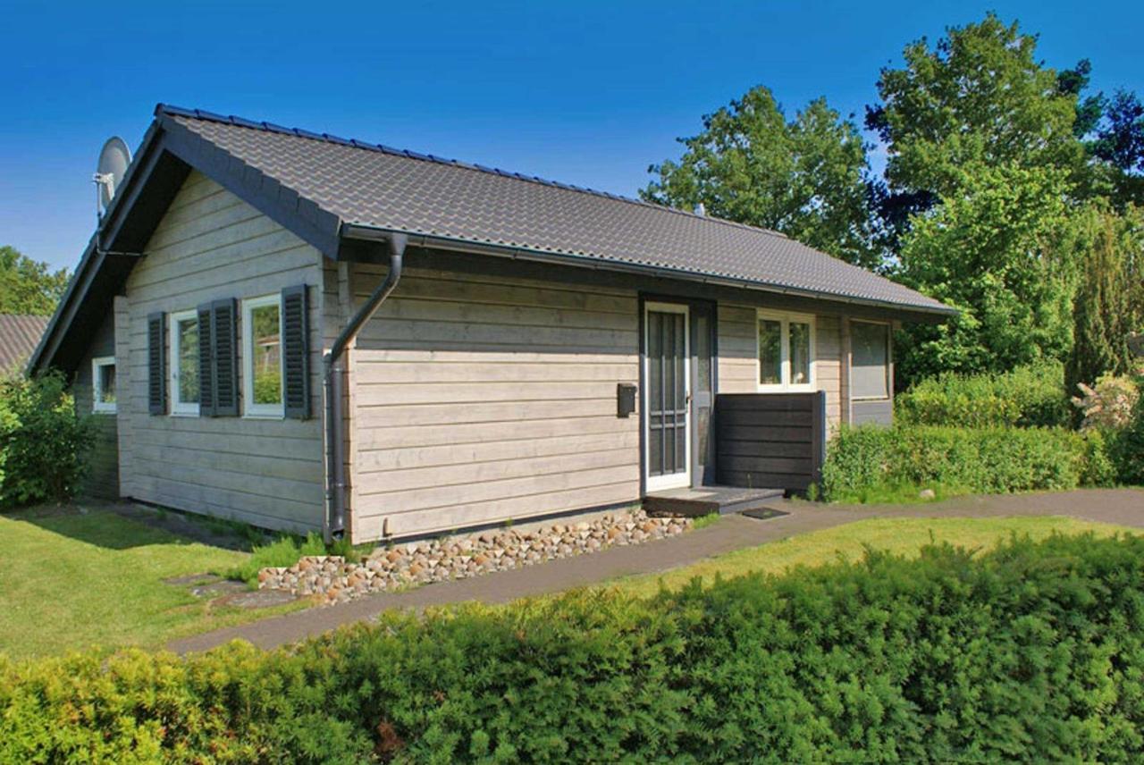 Blockhaus Mit Parkplatz Vor Der Ha Βίλα Damp Εξωτερικό φωτογραφία